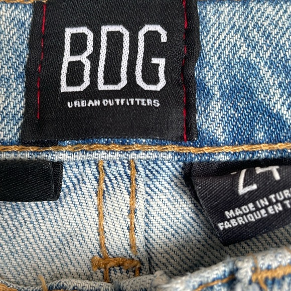 Light denim BDG Urban Outfitters stretch high rise flared jeans size 24 rips - Picture 5 of 6